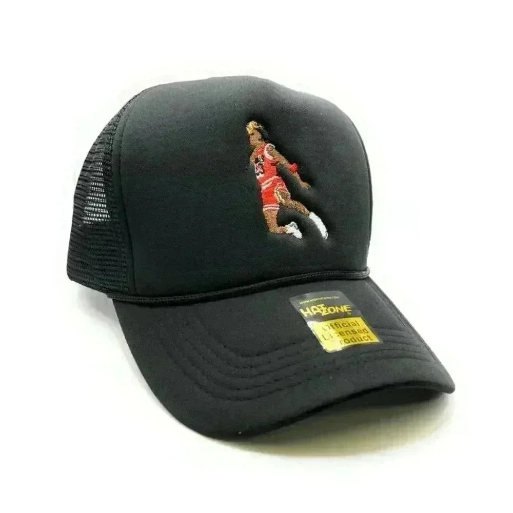 Free Throw 84 Dunk Contest Mesh Trucker Snapback (Black)